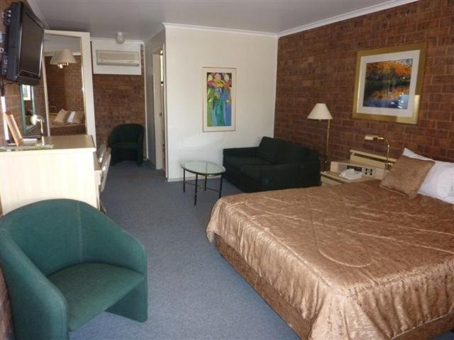 Countryman Motor Inn Dubbo Extérieur photo
