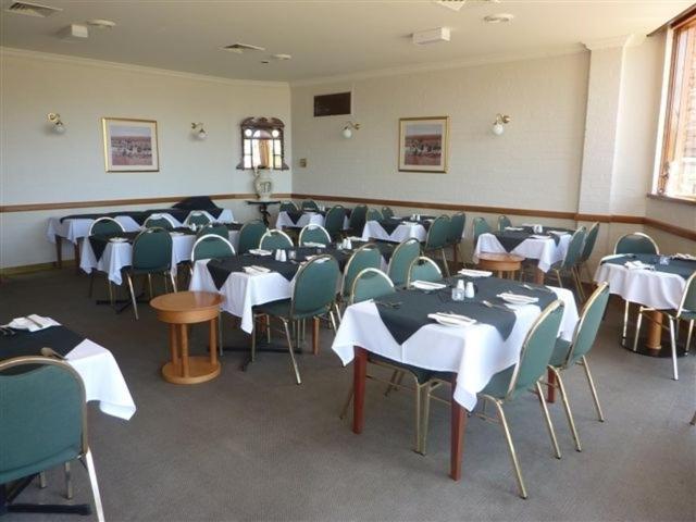Countryman Motor Inn Dubbo Extérieur photo